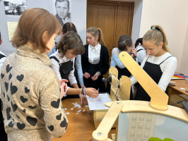 В музее-заповеднике В.М. Шукшина учатся снимать мультфильмы.