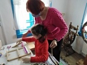 В музее-заповеднике В.М. Шукшина творческий центр «Праздники детства» продолжает реализовывать мастер-классы по выходным